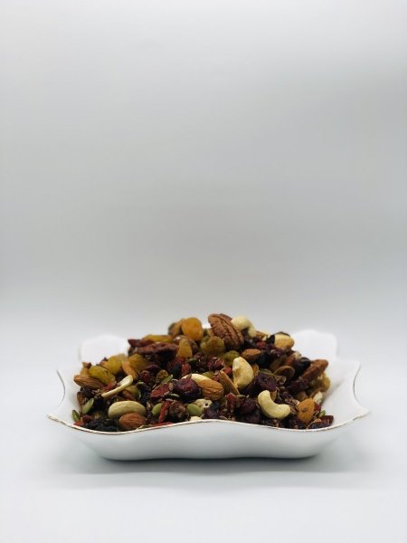 خلطة مكسرات الطاقة